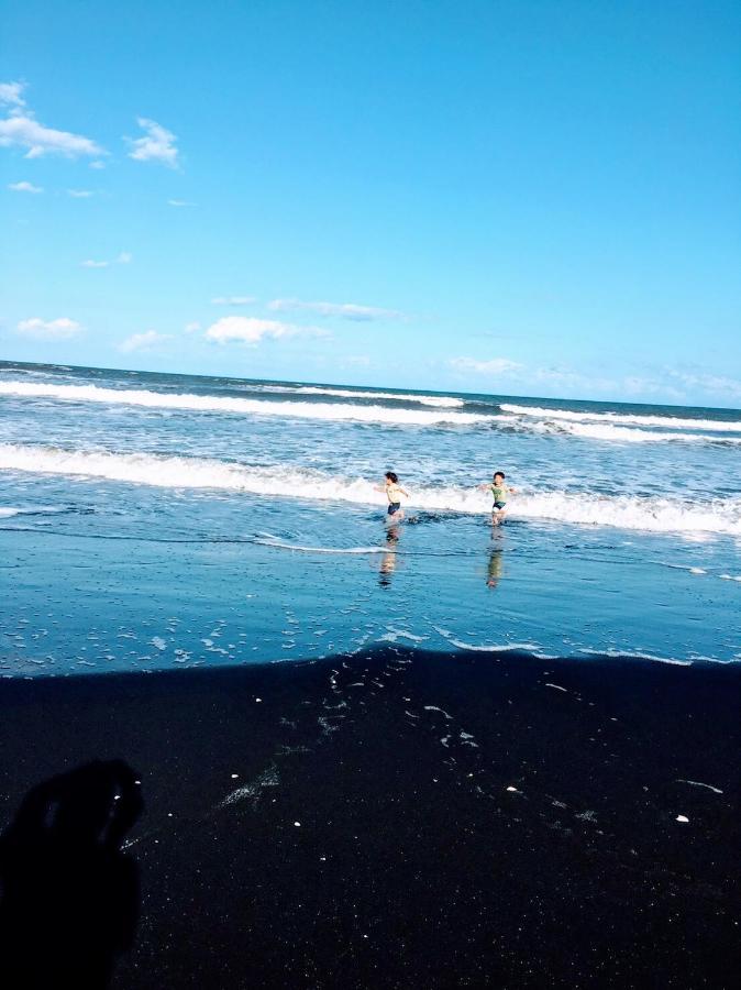 海まで3分bbqテラス付き貸別荘 バケーションレンタルハウス Nalu Resort Japan Ichinomiya  Exterior photo